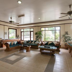 Super Oyo 89300 Zen Garden Resort